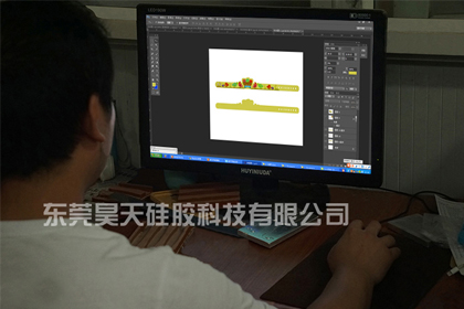 卡通3D纽扣硅胶手腕带定制方案