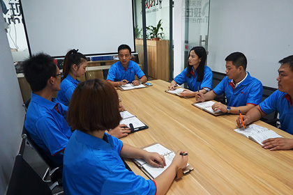 PVC钥匙扣毛边，看钥匙扣工厂如何解决？
